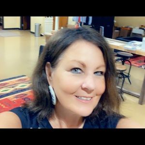 Meet your Posher, Carol